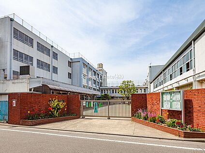 練馬区立三原台中学校 約850ｍ(徒歩約11分)