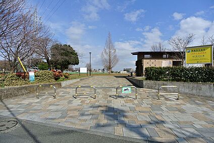 東京都立東伏見公園 約1425ｍ(徒歩約18分)