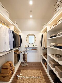 ウォークインクローゼット(施工例)