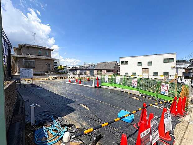 【外観】
WICが備わった収納豊富なプランで、お部屋の広さを確保出来ます。敷地内にカースペースも備わったプランで生活を快適にしてくれます。