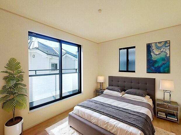 【施工例：Room】
床暖房や食洗器付きキッチン、浴室乾燥機など標準設備が豊富で快適な暮らしを叶えてくれます！