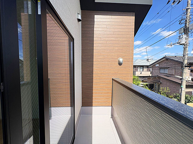 【【Balcony】】幅員：東側4ｍ公道
教育施設や買い物施設が徒歩10分圏内にある住環境！お子様のいるご家庭にも嬉しい立地！