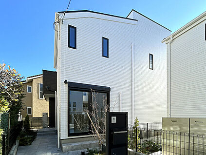 【外観：2号棟】