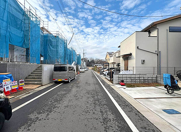 【【北側外観：12月下旬撮影】】断熱等性能等級5／一次エネルギー消費量等級6をクリアする長期優良住宅認定物件！住宅性能評価書取得！