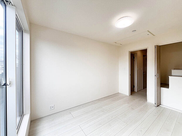 【【Room：6帖】】断熱性・省エネ性能に優れたZEH水準の家族でずっと快適に暮らせる住まい。