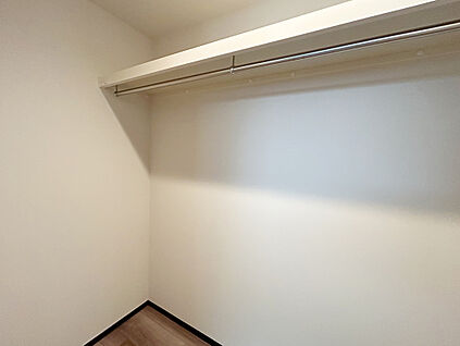 【ウォークインクローゼット】