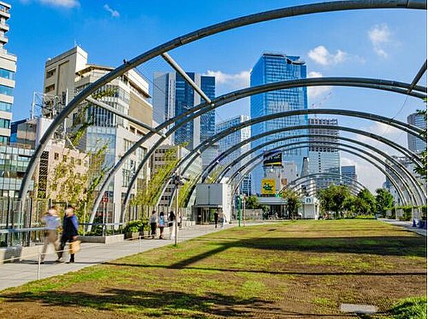 MIYASHITA PARK（約3,800m）