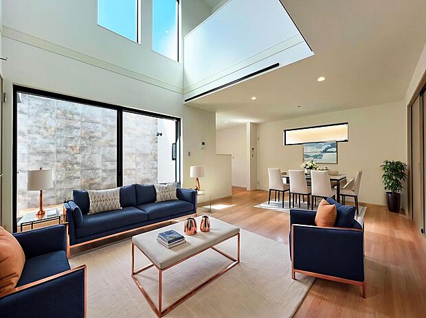 【【施工例：LDK】】～設備～
食器洗浄乾燥機、浄水器内臓シャワー水栓、1620サイズバスルーム、浴室暖房乾燥機
暮らしをサポートする豊富な設備仕様！