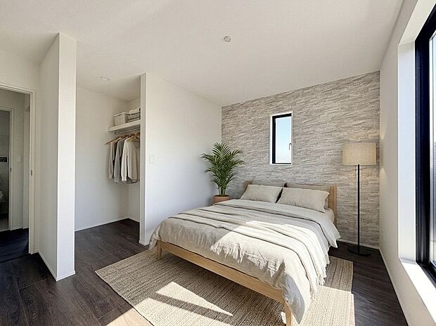 【【建物プラン例：Room】】アクセントクロスでおしゃれな空間。
デザイン性だけでなく、空間の広がりも感じられる設計となっています。