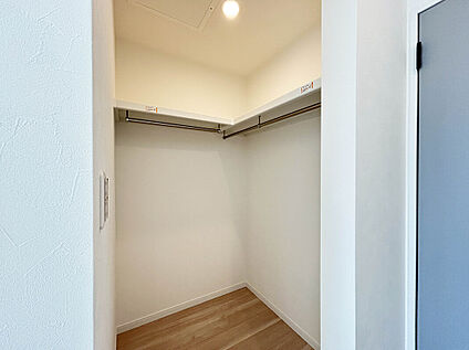 【建物プラン例】