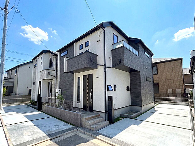 【【外観】】全棟LDK15帖以上、カースペースが備わった3～4LDKファミリープラン。棟によって特色あるプランニングでライフスタイルに合った棟選びが可能。