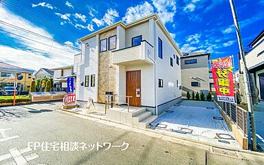 [住宅性能評価取得、長期優良住宅の家。] 外観