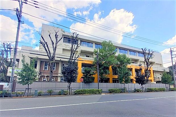 府中市立若松小学校