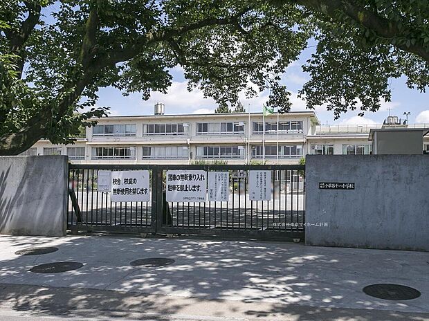 小平市立小平第十一小学校（約600m）