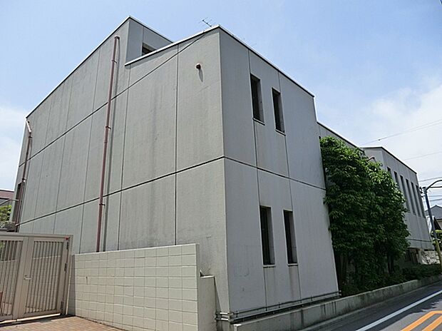 すみれ幼稚園（約1,200m）