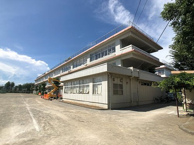 立川市立立川第一中学校（約1,100m）