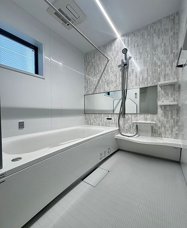 【同社施工例:浴室】暖房・換気乾燥機能付きの1坪ユニットバス