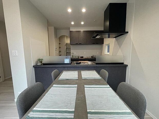 ダイニングキッチン【6号地】(2025年6月撮影)