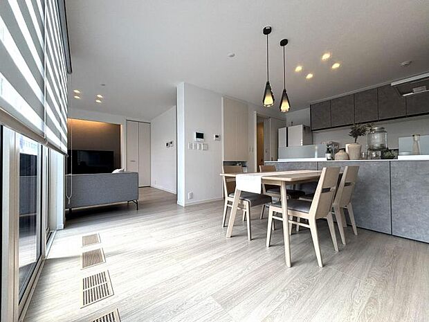 ダイニングキッチン【E号地】（2026年1月撮影）