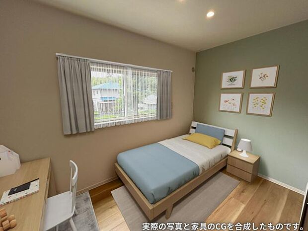 【洋室【2号地】（2025年8月撮影）】やわらかな色合いのアクセントクロスが映える収納付きの洋室を３部屋用意