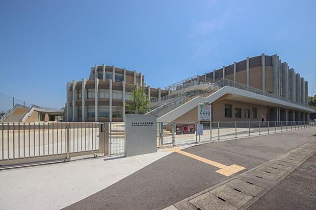 大分市立大在東小学校(約600m)