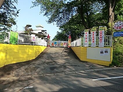 綾瀬ゆたか幼稚園 320m(4分)