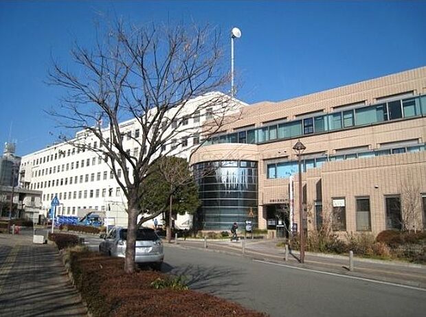 神奈川区役所（約1,000m）