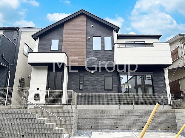 たっぷりの陽光と心地よい風が舞い込む住まい