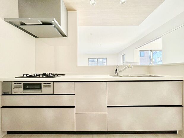 お料理を効率的に、楽しく！システムキッチン  　