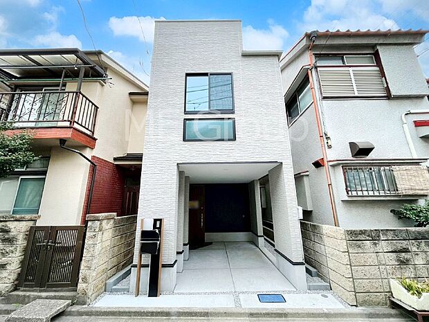 暮らしやすさと居心地の良さにこだわったシンプルで飽きのこないデザイン !