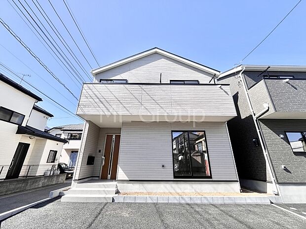 上質感あふれる外観デザイン。魅力の住まいを実現。 