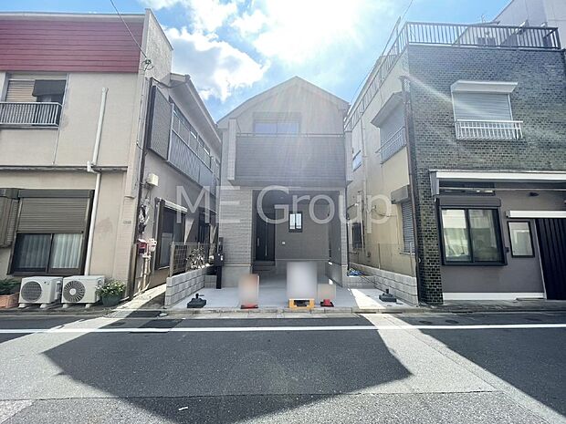 たっぷりの陽光と心地よい風が舞い込む住まい