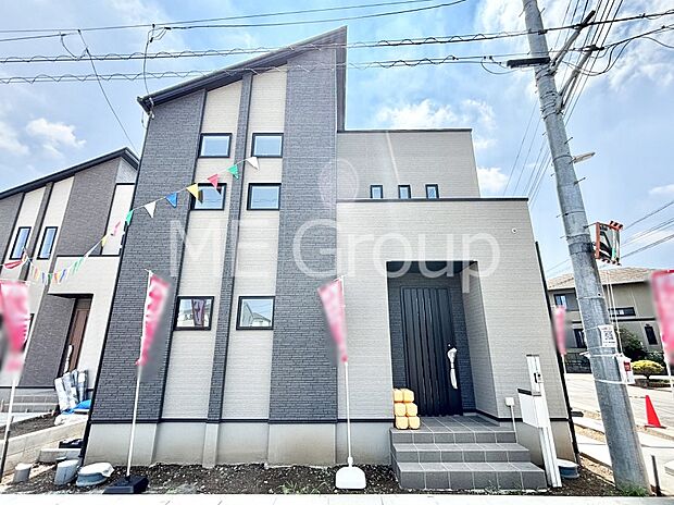 暮らしやすさと居心地の良さにこだわったシンプルで飽きのこないデザイン !