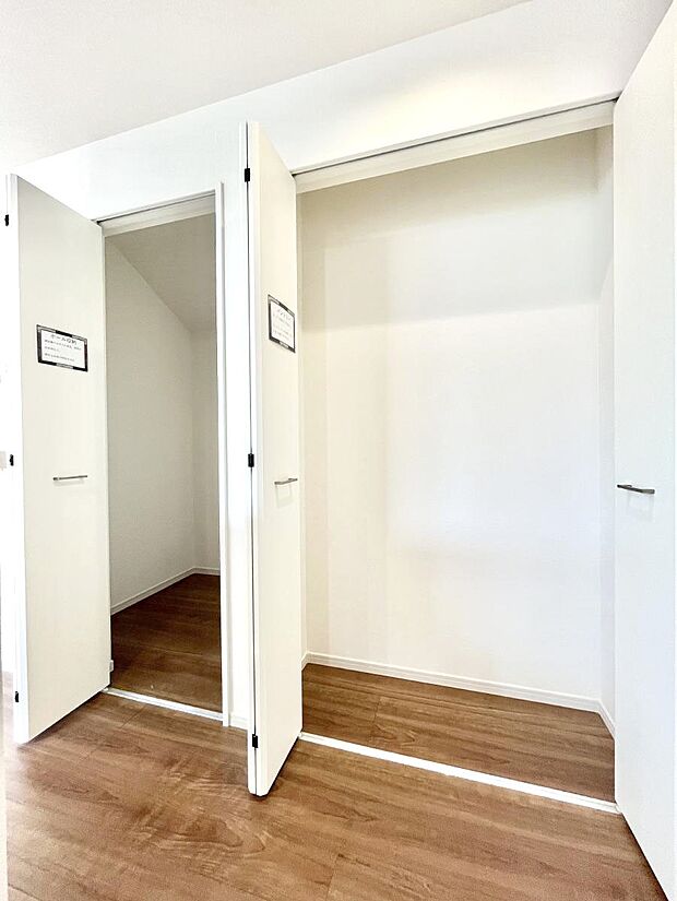 【リビング収納】リビング収納。ここに収納があると物が集まるLDKがスッキリ片付きそうですね。