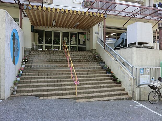 コアラ保育所（約850m・徒歩11分）