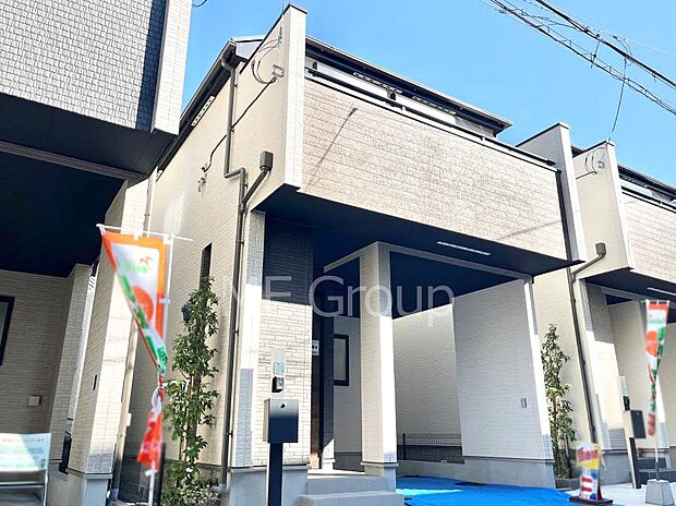 【現地外観写真】たっぷりの陽光と心地よい風が舞い込む住まい 