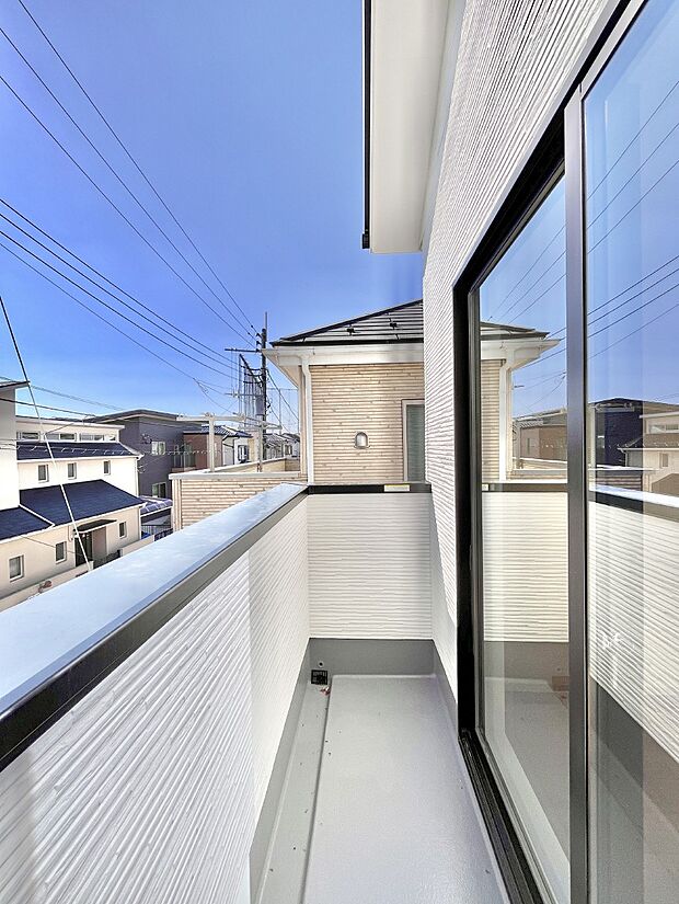 【バルコニー】風通しの良いバルコニー