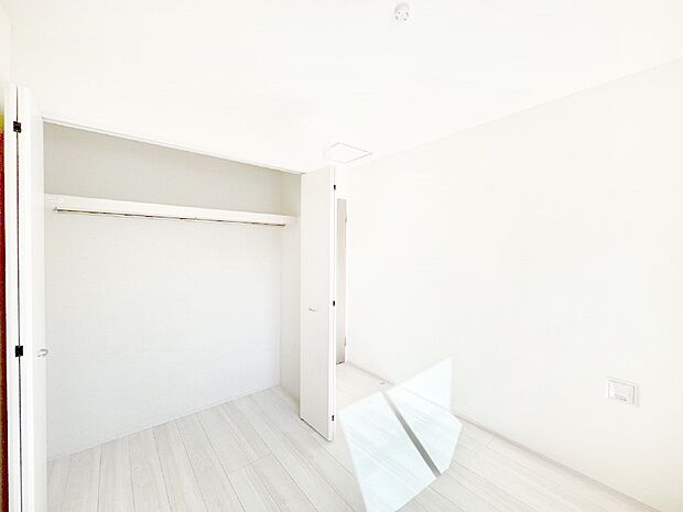 【子供部屋】子供部屋にもおすすめな収納スペースたっぷりの居室