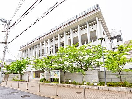 北区立明桜中学校 720m