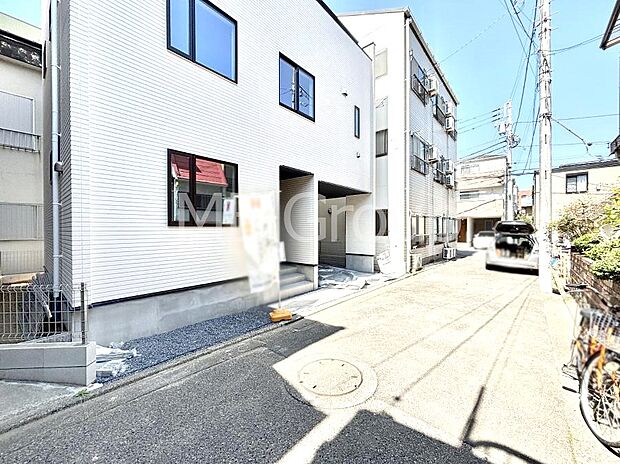 【前面道路含む現地写真】ここから始まる新生活を応援いたします
