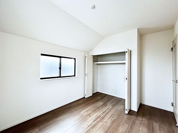 【子供部屋】子供部屋にもおすすめな収納スペースたっぷりの居室