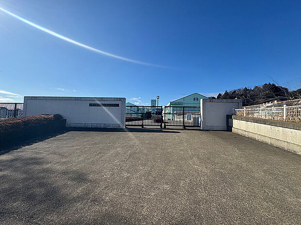 龍ヶ崎市立久保台小学校