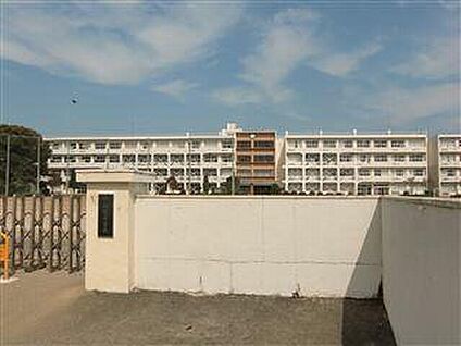 下稲吉中学校 約550m(徒歩約7分)