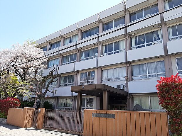 清風中学校