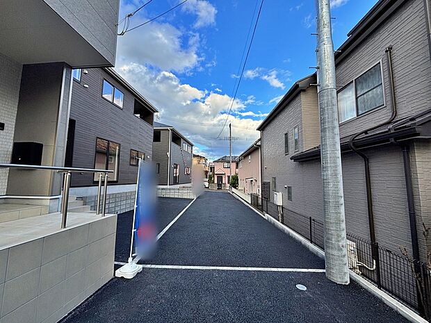 ひとたび扉を開けばそこに待っているのは上質な空間とマイホームでの新生活をイメージさせる優雅なひととき。「この家なら…」ではなく「ここに住みたい♪」と思う感動をお届けいたします。