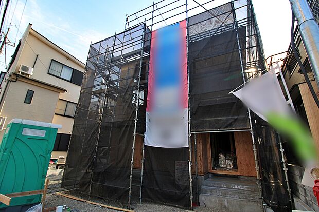 『1号棟』
住宅性能評価で耐震等級3(最高等級)を取得!お客様を守る大切な住宅だからこそ、第三者の検査を受けて安心して住んでいただける住宅をご案内させて頂きます。