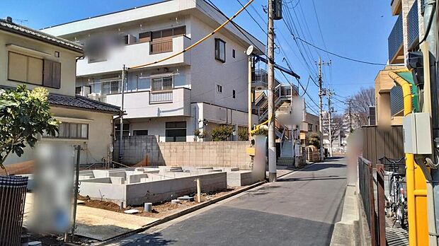 『A号棟』
ひとたび扉を開けばそこに待っているのは上質な空間とマイホームでの新生活をイメージさせる優雅なひととき。「この家なら…」ではなく「ここに住みたい♪」と思う感動をお届けいたします。