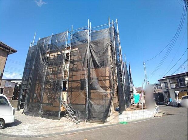 『1号棟』
ひとたび扉を開けばそこに待っているのは上質な空間とマイホームでの新生活をイメージさせる優雅なひととき。「この家なら…」ではなく「ここに住みたい♪」と思う感動をお届けいたします。