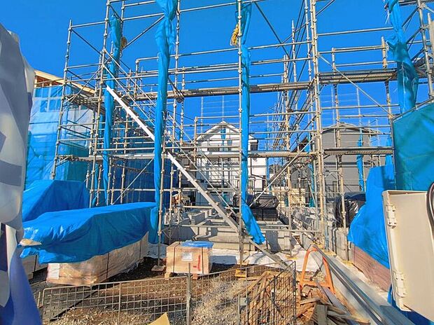 『１号棟』
住宅性能評価で耐震等級３（最高等級）を取得！お客様を守る大切な住宅だからこそ、第三者の検査を受けて安心して住んでいただける住宅をご案内させて頂きます。