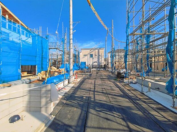 ひとたび扉を開けばそこに待っているのは上質な空間とマイホームでの新生活をイメージさせる優雅なひととき。「この家なら…」ではなく「ここに住みたい♪」と思う感動をお届けいたします。